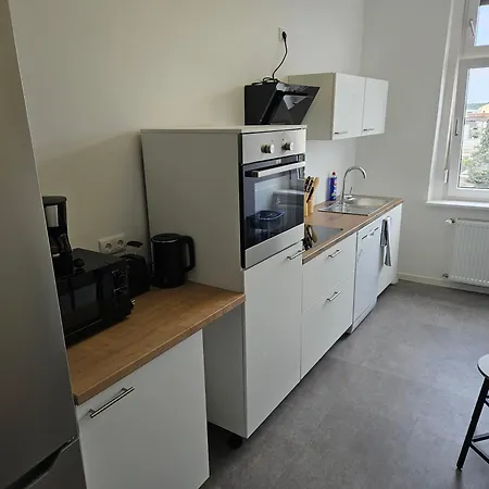 Cozy&warm In Apartment *