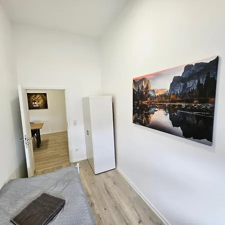 Cozy&warm In Apartment *